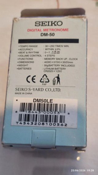 Metrónomo Digital SEIKO DM-50 Compacto y con Pinza
