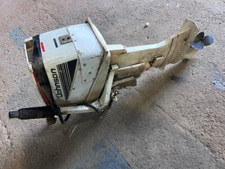 Motor fueraborda Johnson 8cv