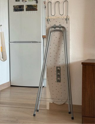 Tabla de planchar plegable