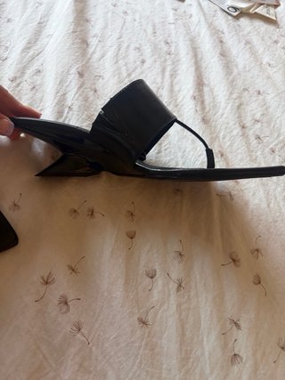 Sandalias tacón Zara negras