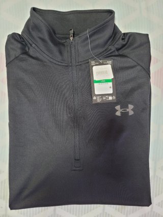 Camiseta Under Armour talla L original a estrenar.