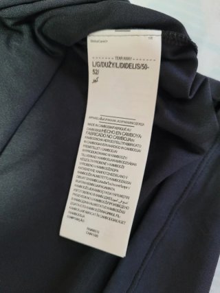 Camiseta Under Armour talla L original a estrenar.