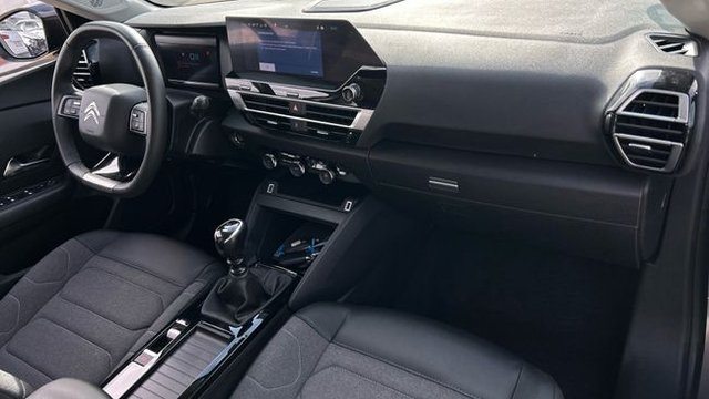 Citroën C4 1.2 PURETECH 130 PLUS 131 5P