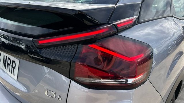 Citroën C4 1.2 PURETECH 130 PLUS 131 5P