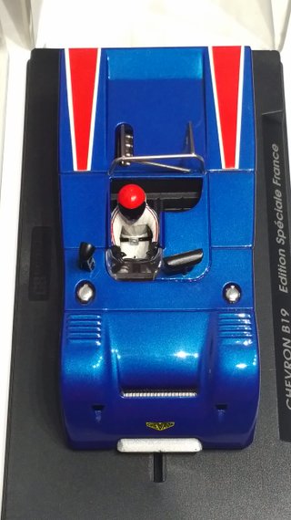 2 Coches Scalextric Chevron B19 Edición Francia