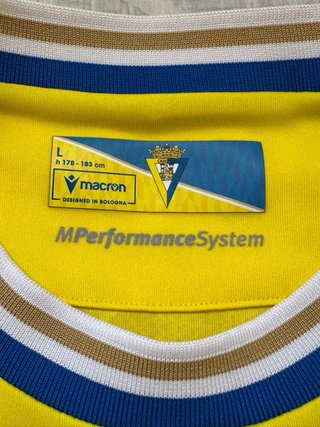 Camiseta Oficial Cadiz CF Sergi Guardiola Macron