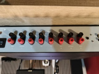 Amplificador Nuforce MCA-20 8 Canales Negro