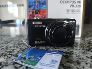 Cámara Olympus VR-320 Negra