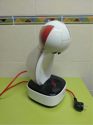 Cafetera Dolce Gusto Delonghi