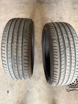 Neumáticos Bridgestone Alenza 245/40 R21