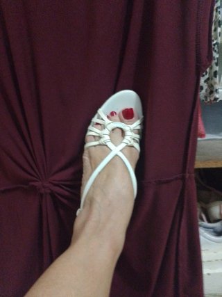 Sandalias blancas tacón bajo