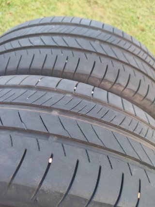 Pareja Neumáticos Nexen 205/60 R16