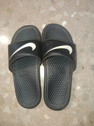 Chanclas Nike Negras Talla 42