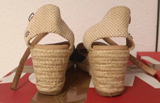Alpargatas XTI azul y beige