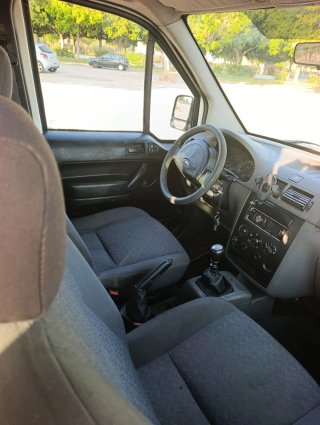 Ford Tourneo Connect 2004
