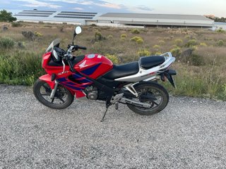 Honda CBR125r
