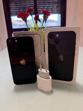 iPhone 13 Azul Oscuro
