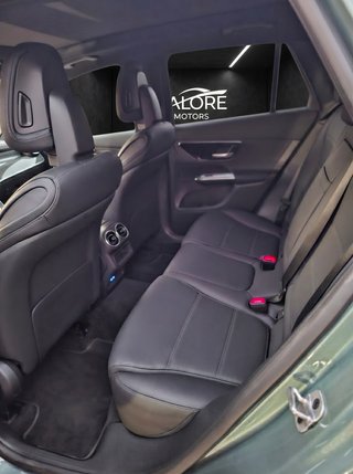 Mercedes-Benz GLC 220D Hybrid 2025