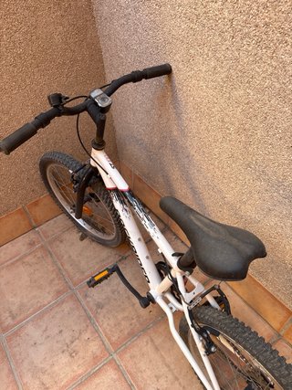 Bicicleta Rockrider juvenil