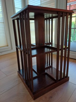 Librería de madera