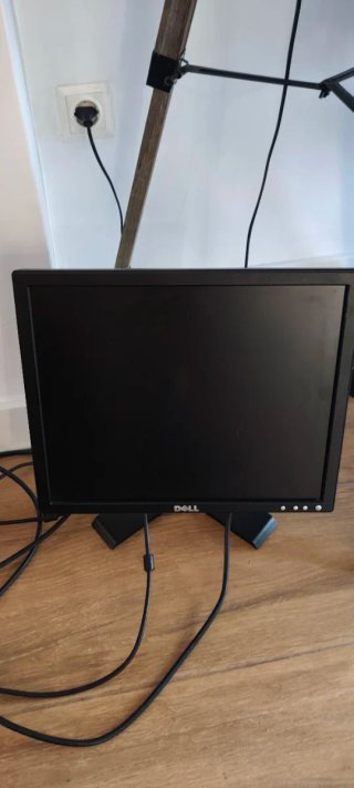 Pantalla de ordenador Dell negra