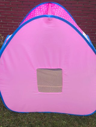 Casita de juego infantil desmontable de tela.