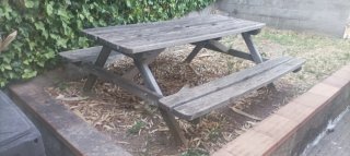 Mesa de picnic de madera para exterior
