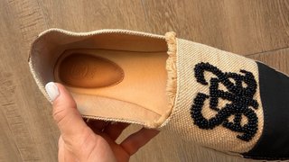 Alpargatas Beige y Negro con Logo size 40