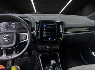 Volvo XC40 2021