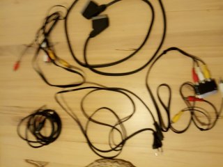 Cables y adaptadores varios