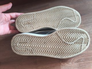 Vans Talla 36 Negras con Blanco