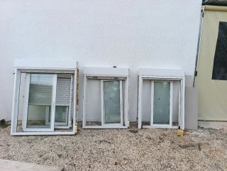 3 Ventanas 1x1.30 + 1 Ventana 1.15x143.       Con