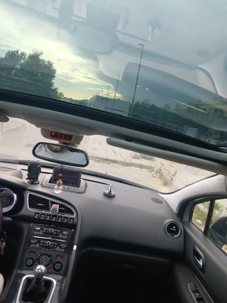 Peugeot 3008 2011