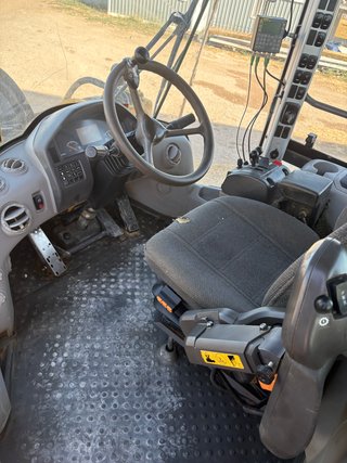 Pala Cargadora Volvo L180F
