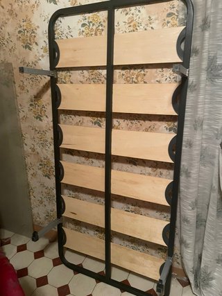 Base Cama 1 Persona Metal y Madera