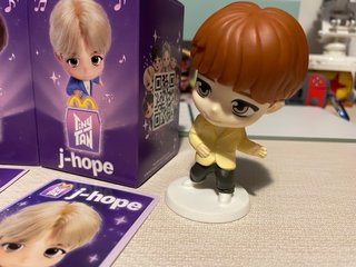 McDonalds BTS Figuras (8€ el pack 2,50 la unidad)