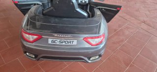 Coche niño con mando a distancia