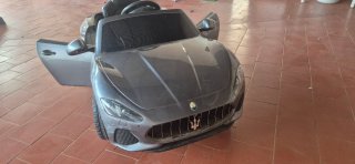 Coche niño con mando a distancia