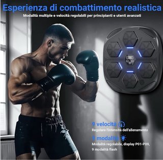 Máquina de boxeo MMA y guantes