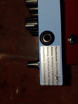 Pedal de guitarra reverb y modulaciones