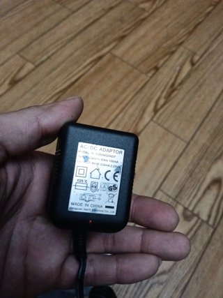 Batería Ni-MH 7.2V 1800mAh y Cargador
