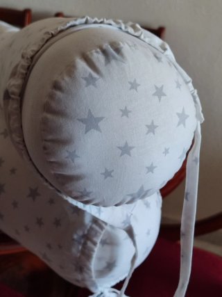 COJÍN CUNA PROTECTOR.