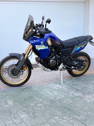 Yamaha Tenere 700 Extreme 2024 Azul/Dorado