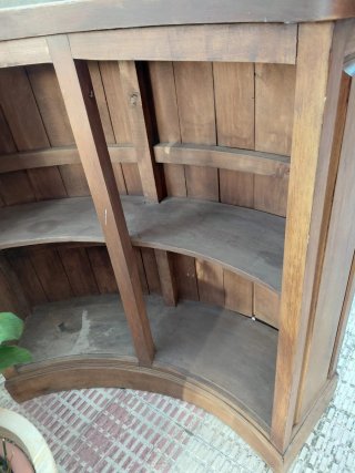 Barra de madera rústica