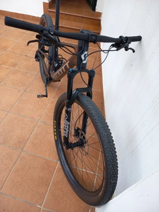 Bicicleta Scott spark. RC DOBLE SUSPENSIÓN