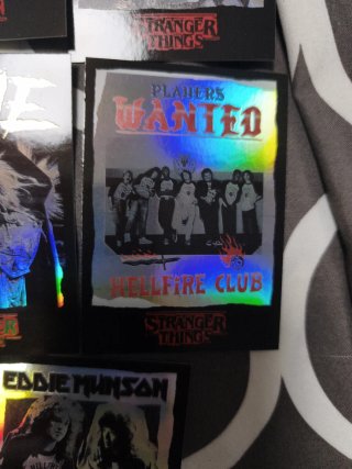 Lote Cartas Stranger Things Hellfire Club