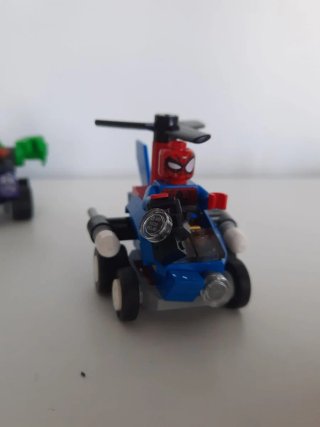 Lego Superhéroes Marvel y DC
