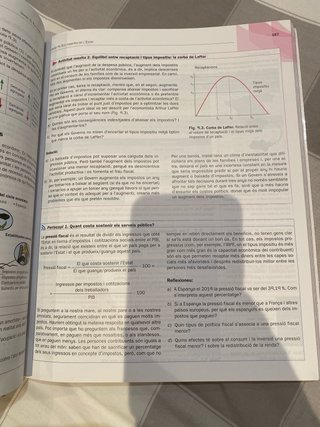 Economia 1r Batxillerat - Mediterrània