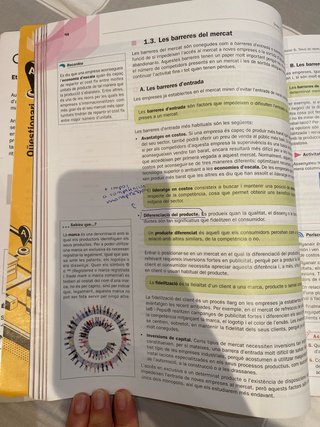 Economia 1r Batxillerat - Mediterrània