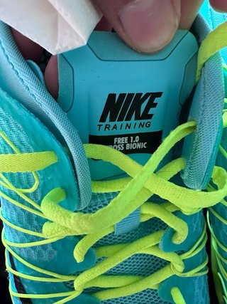 Nike  Entrenamiento Verde Neón